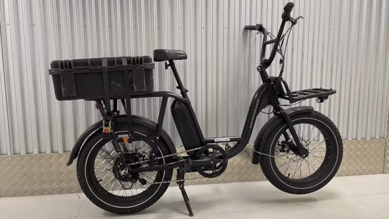 Rad Power RadRunner Utility E-Bike Compact & Versatile