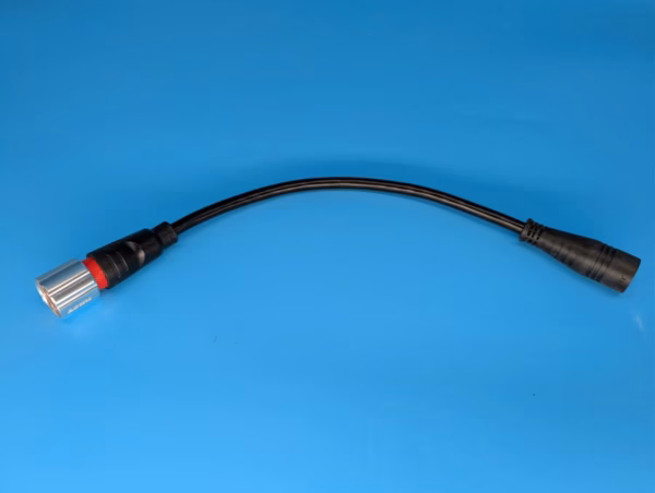 Z916 Female To L1121 Male Adapter Cable